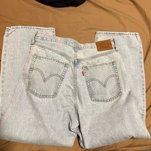 Levi’s rib cage ankle straight jeans